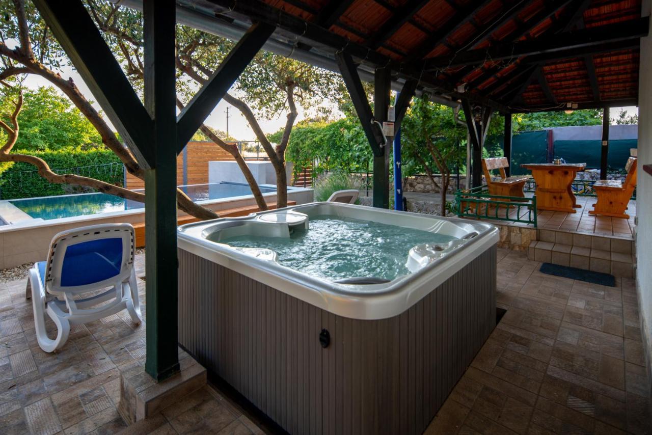 Holiday House Cvita Biograd Na Moru Eksteriør bilde